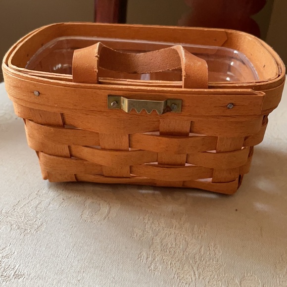 1990 Longaberger Small Key Mail Basket w/insert - Picture 4 of 9